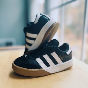 Toddler Adidas SAMBA Sneakers SIZE 9.5